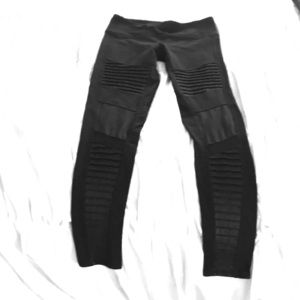 Alo moto legging